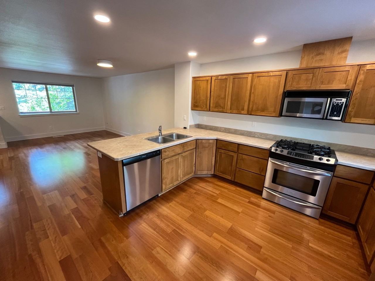1850 Nw Shevlin Park Rd - Photo 6 of 22