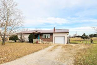 20365 Simmons Rd - Photo 1 of 1