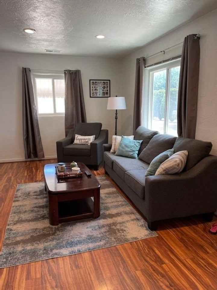 560 60th St Nw - Photo 4 of 20