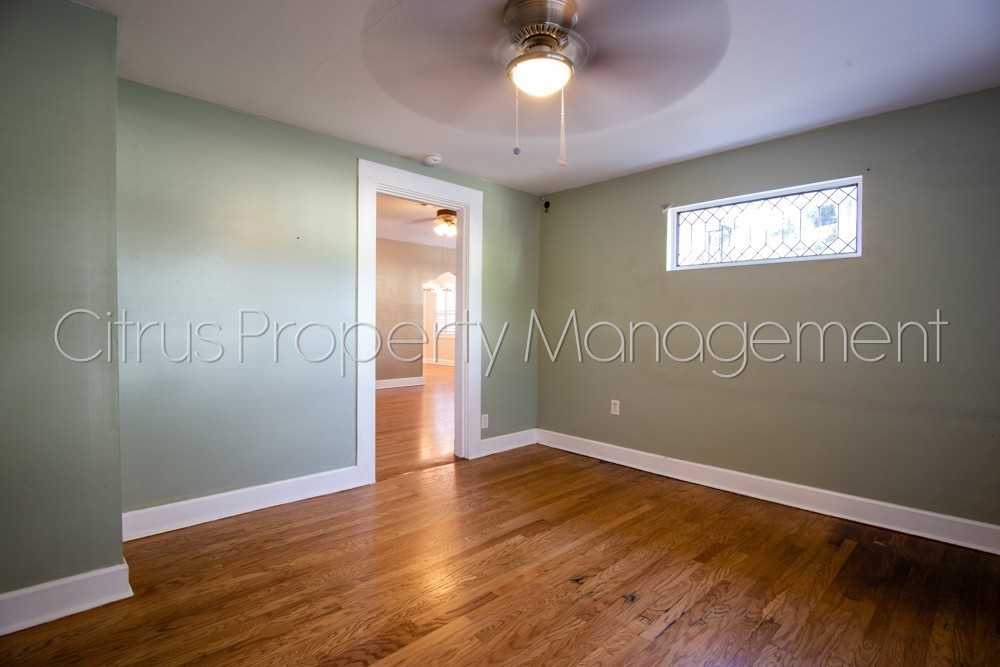 1840 Baylarian Blvd - Photo 7 of 34