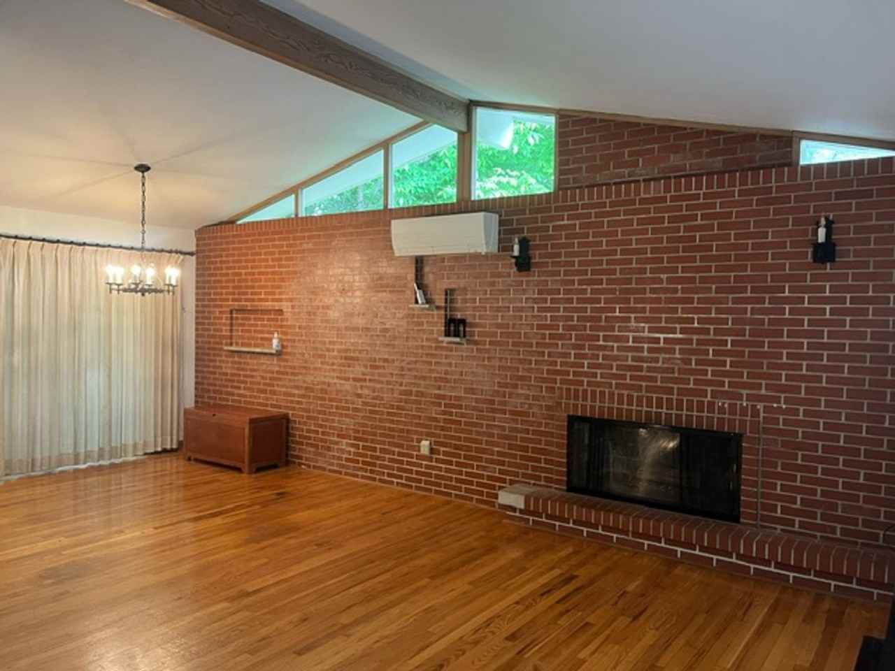 2005 Woodlea Dr - Photo 4 of 43