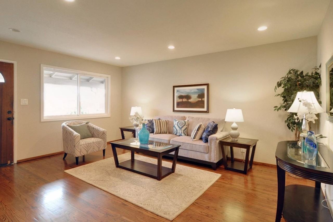 6660 Bollinger Rd - Photo 3 of 11