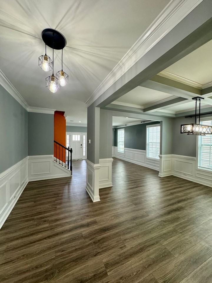 5925 Redwood Pine Rd - Photo 5 of 43