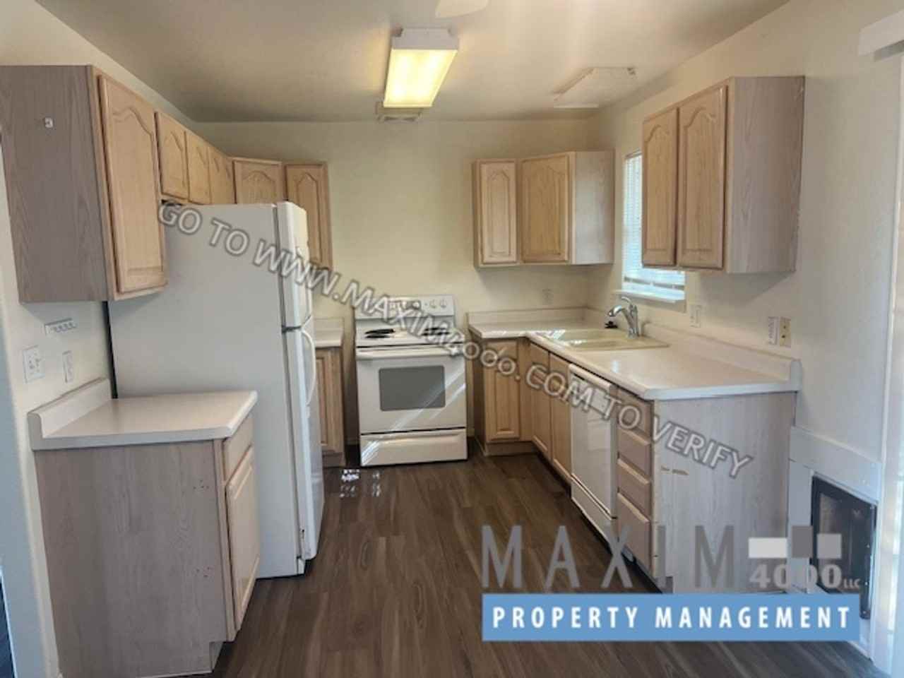 401 E Mayfield Dr - Photo 6 of 17