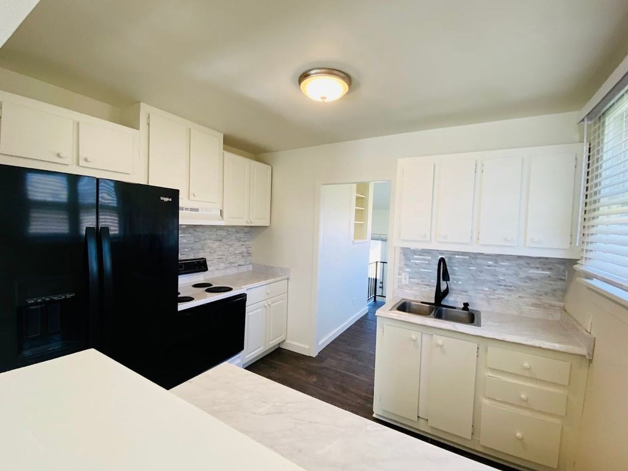 171 N 800 W - Photo 5 of 14