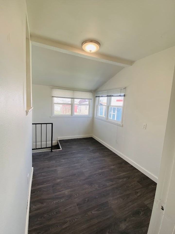 171 N 800 W - Photo 6 of 14