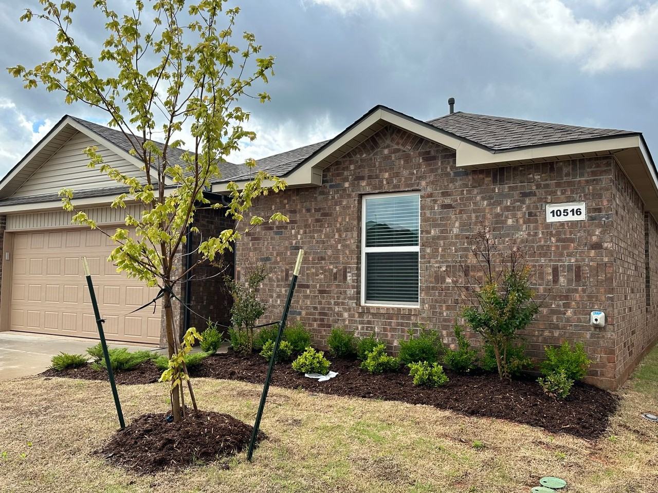 10516 Sw 41st Pl - Photo 3 of 32