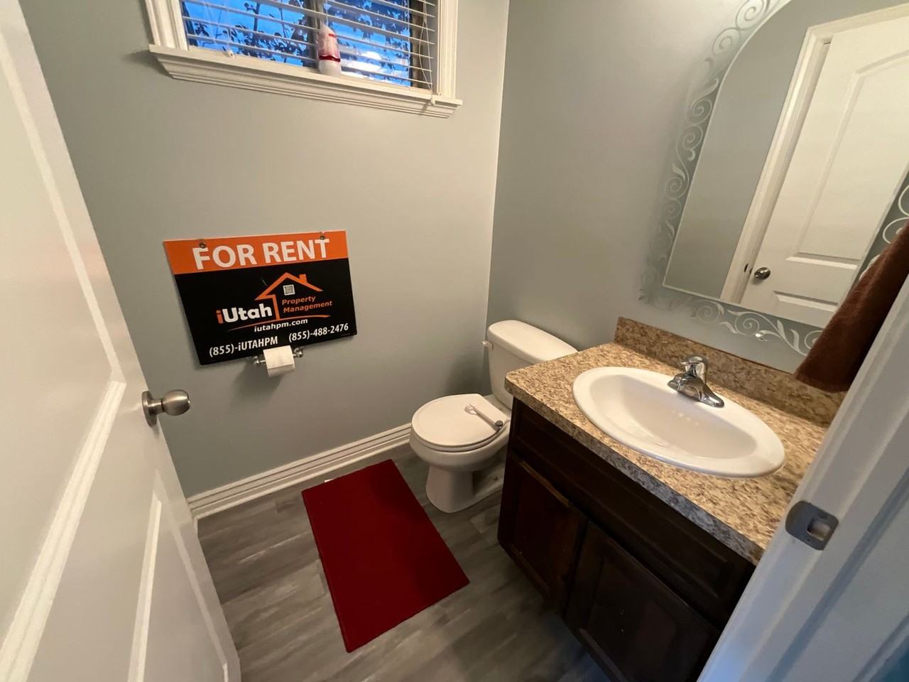 1064 16th St - Photo 5 of 15