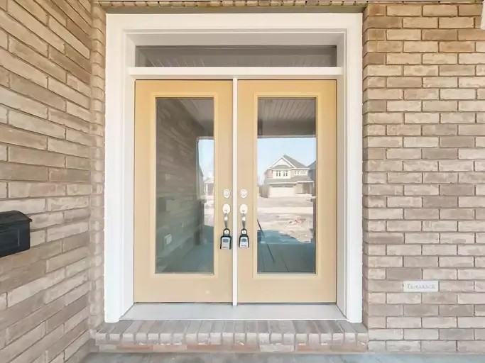 1371 Monarch Dr - Photo 2 of 25