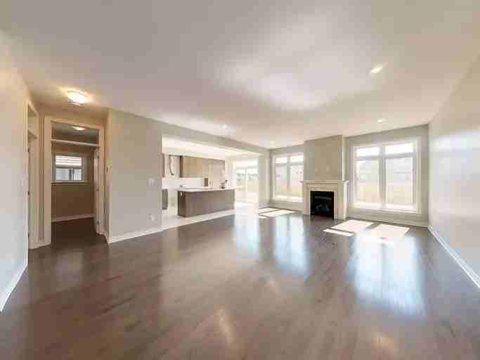 1371 Monarch Dr - Photo 3 of 25