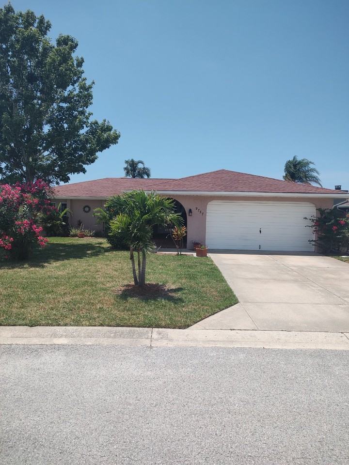 9737 San Vincente Way - Photo 3 of 33