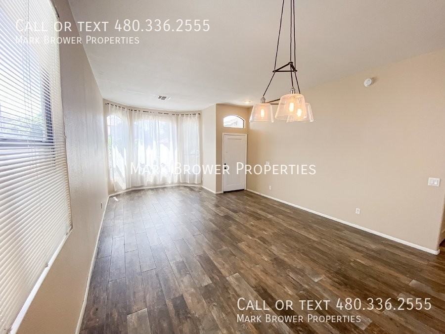 3918 E Juanita Ave - Photo 3 of 28