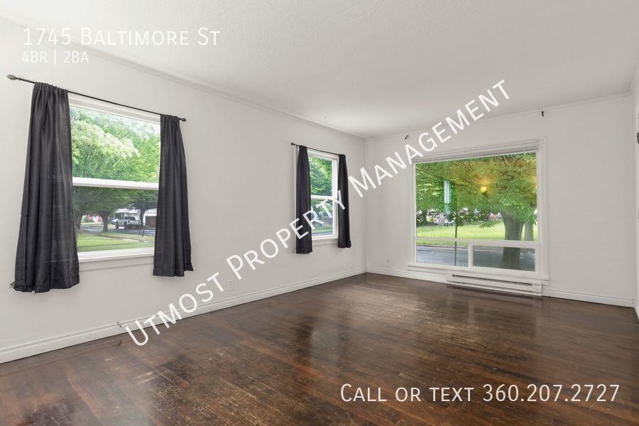 1745 Baltimore St - Photo 3 of 17