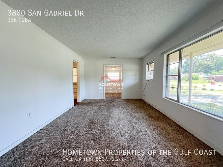 3880 San Gabriel Dr - Photo 3 of 29