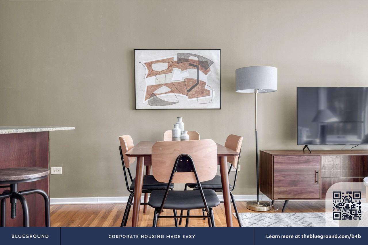 343 South Dearborn Street - Photo 5 of 27