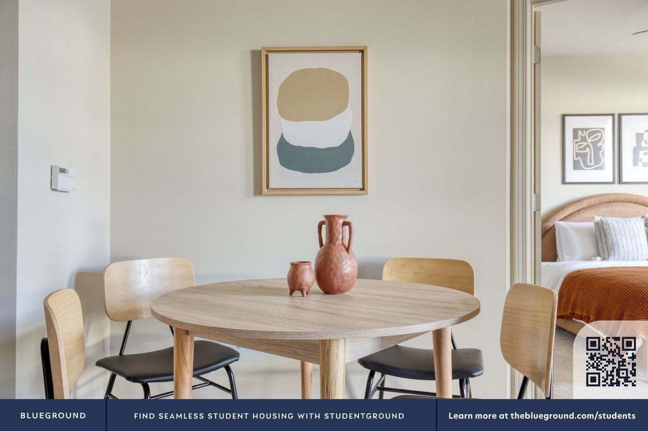 305 10th Street South - Photo 6 of 36