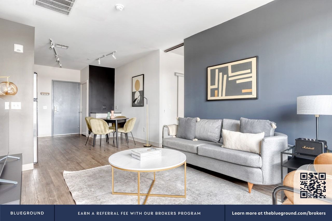 318 I St Ne #493 - Photo 5 of 23