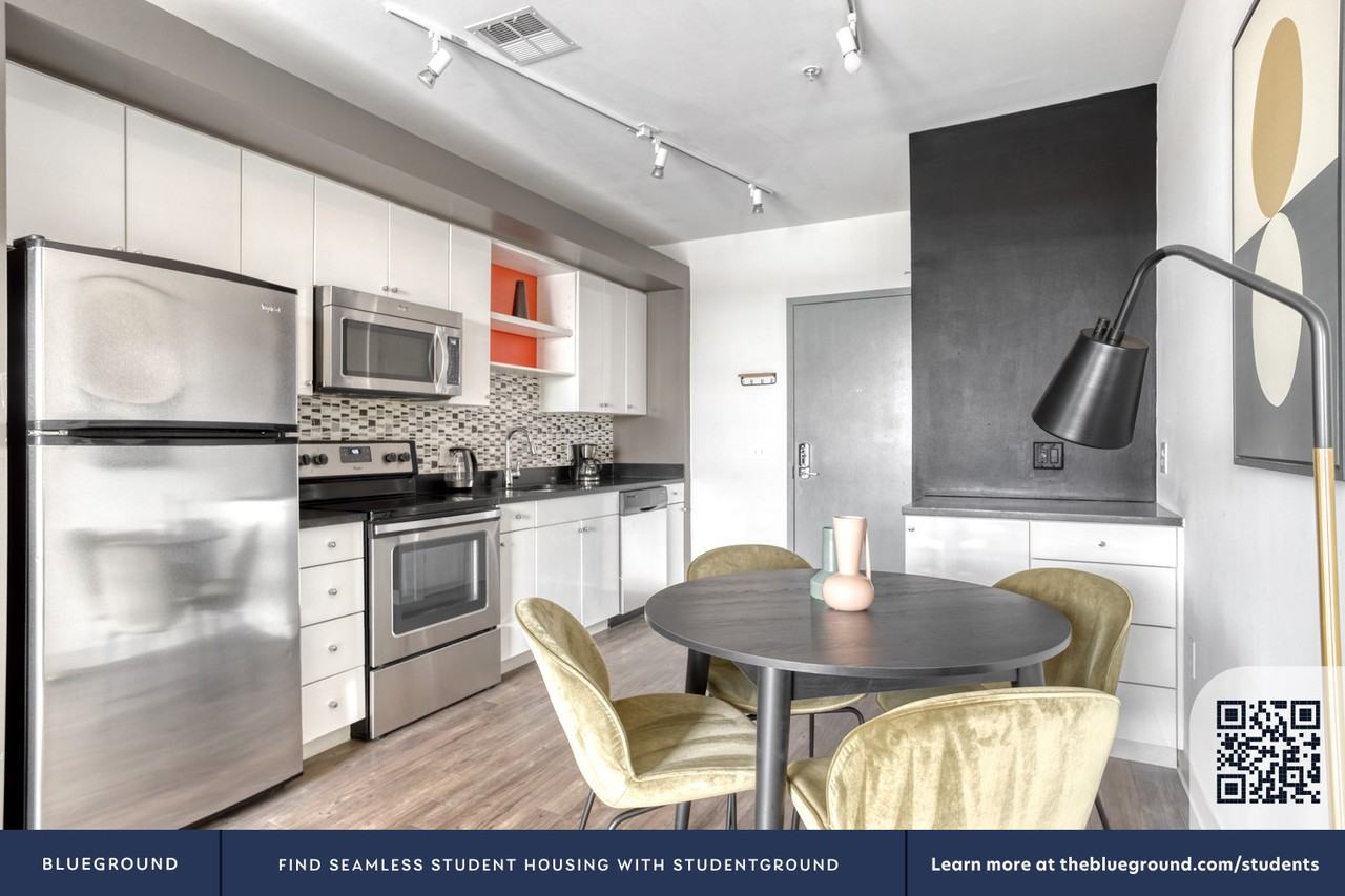 318 I St Ne #493 - Photo 7 of 23