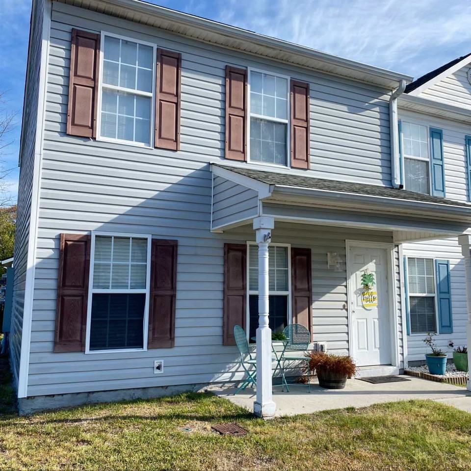 108 Pete Jones Dr #1