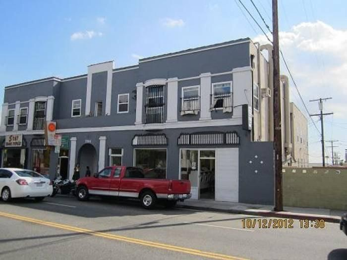 7964 Fountain Ave #11