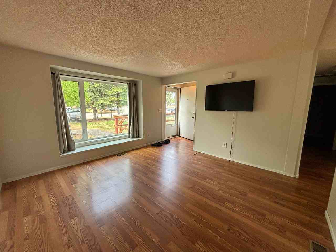 1453 Market St - Photo 4 of 13