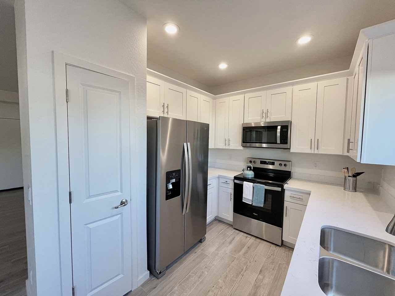 Stone View on McQueen | Luxury 3 Bedroom Townhomes - Photo 5 of 50