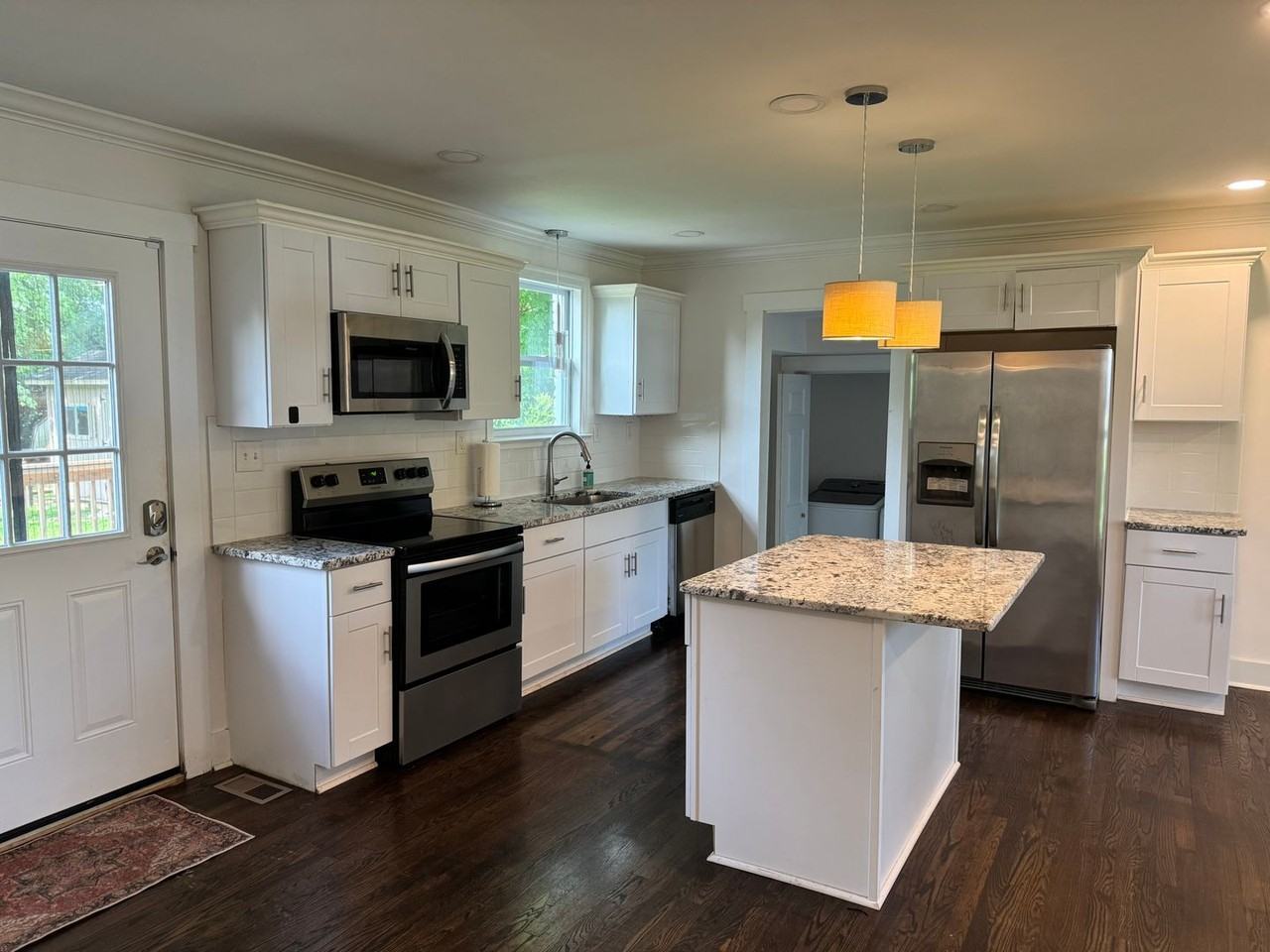 2826 Colonial Cir - Photo 6 of 22