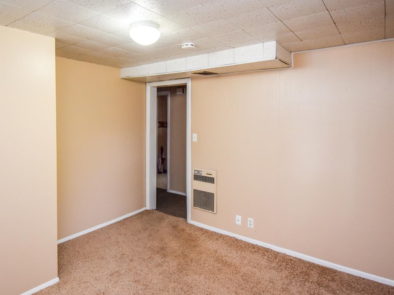 695 N 150 W #2 - Photo 3 of 17