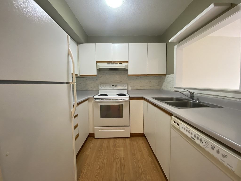 1906 Bowen Rd #3 - Photo 2 of 26