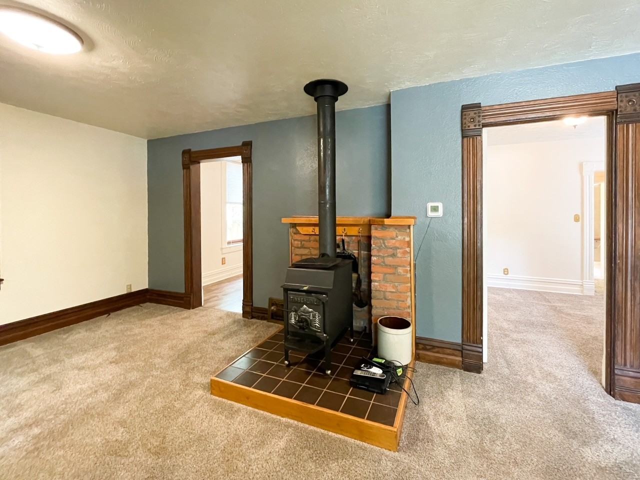 1116 W Ofarrell St #1 - Photo 5 of 30