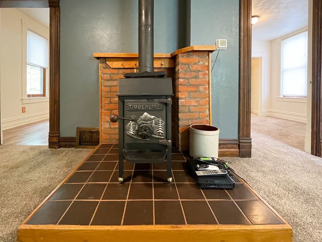 1116 W Ofarrell St #1 - Photo 6 of 30