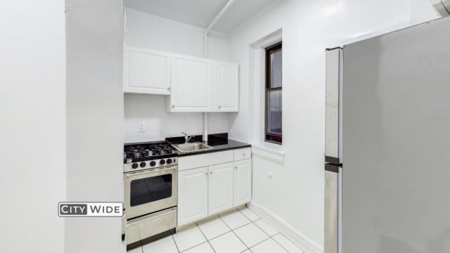 178 East 70th Street - Photo 4 of 8