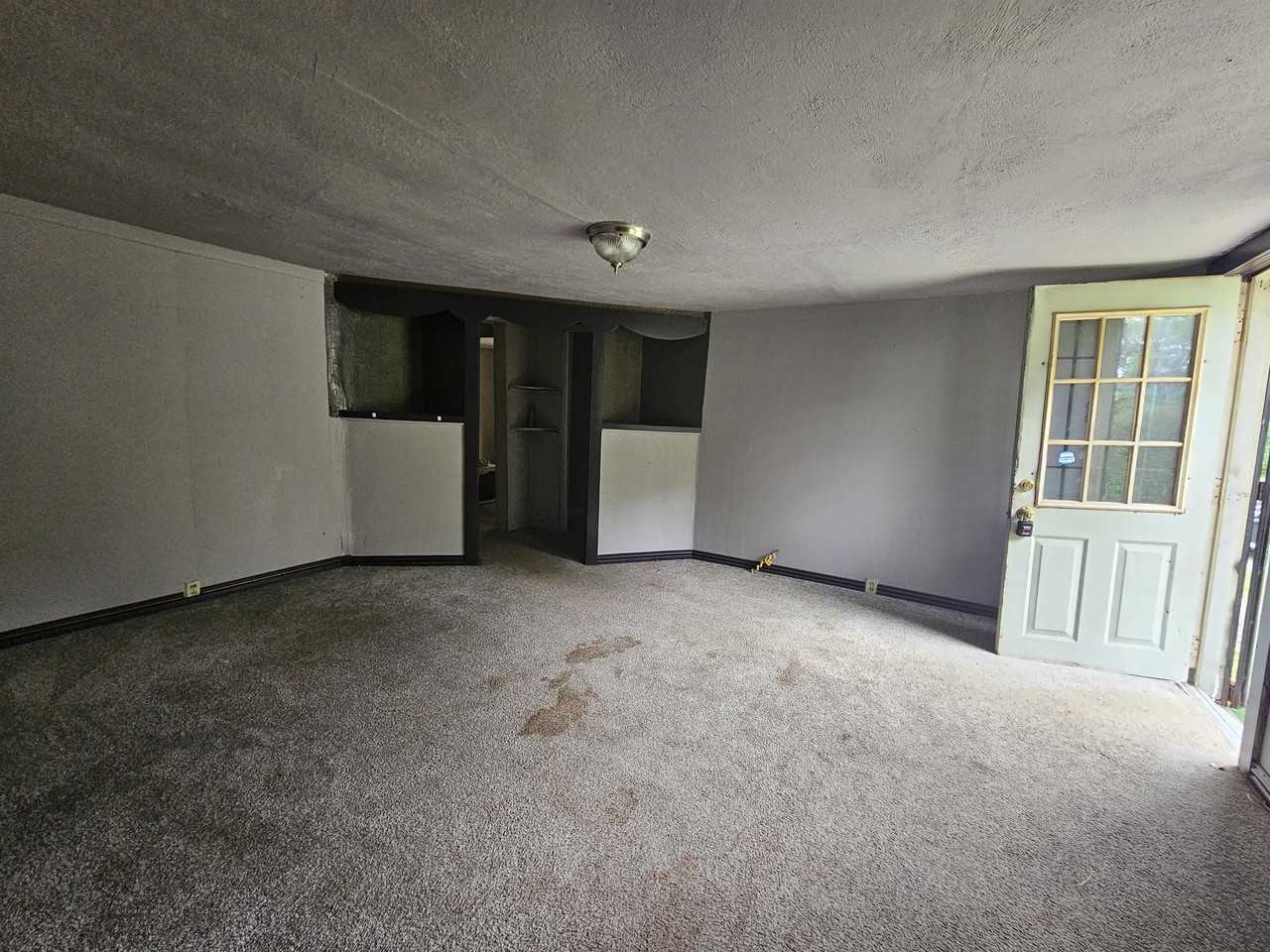 1506 El Paso St #1 - Photo 2 of 19