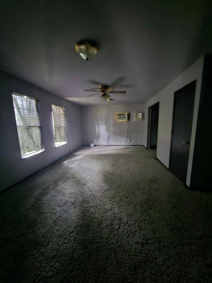 1506 El Paso St #1 - Photo 4 of 19