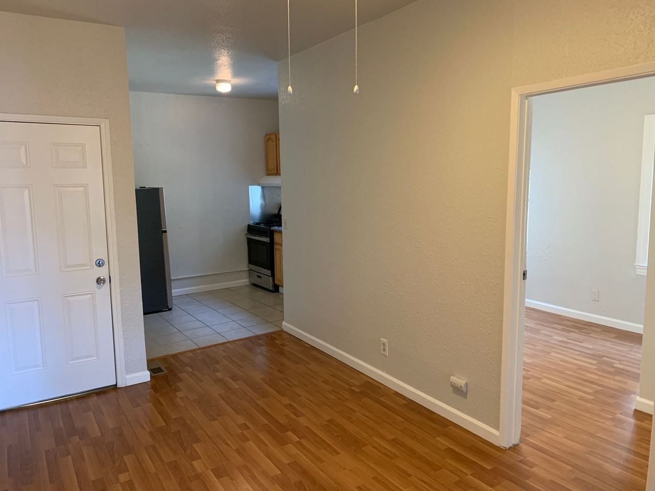 316 Oakland Ave Units 1-8 - Photo 3 of 30