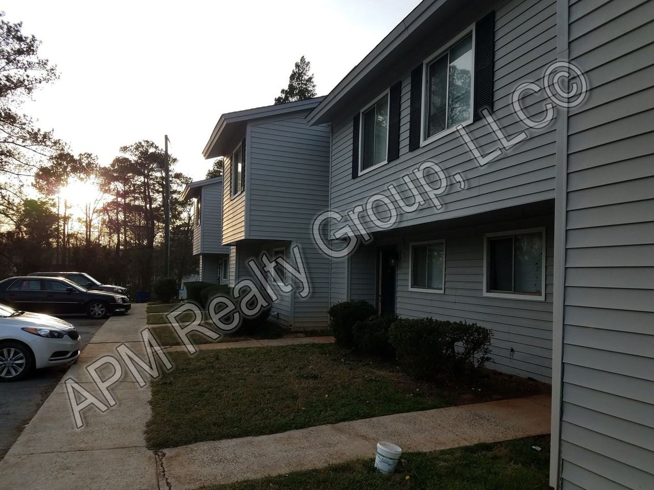 101 Cherry Hall Dr - Photo 3 of 21