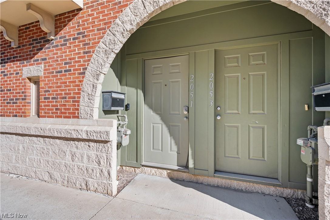 2051 E 36th St - Photo 2 of 33