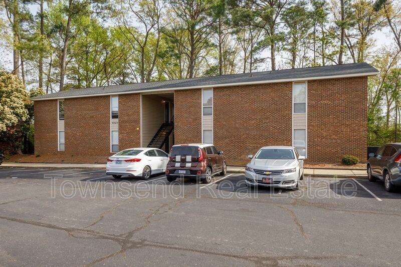 5858 - Photo 2 of 22