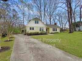 featured image of 121 Coalmont Ct