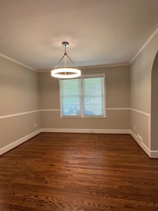 4526 Cedar Springs Rd - Photo 6 of 32