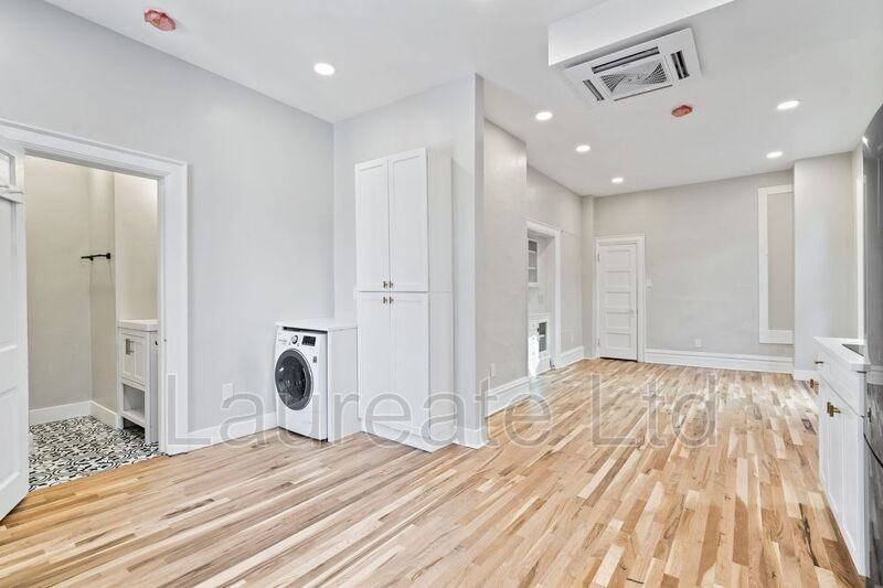 252 N Lincoln St #3 - Photo 4 of 12