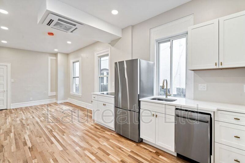 252 N Lincoln St #3 - Photo 5 of 12