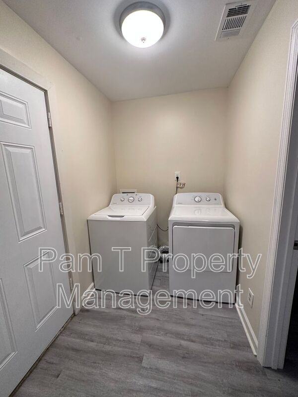 814 Ott St - Photo 6 of 12