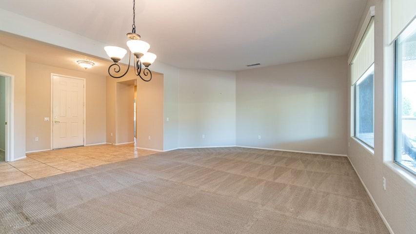 16929 W Cortaro Point Dr - Photo 7 of 49