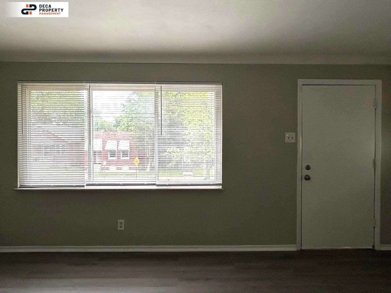 4647 Minnesota Ave - Photo 2 of 18