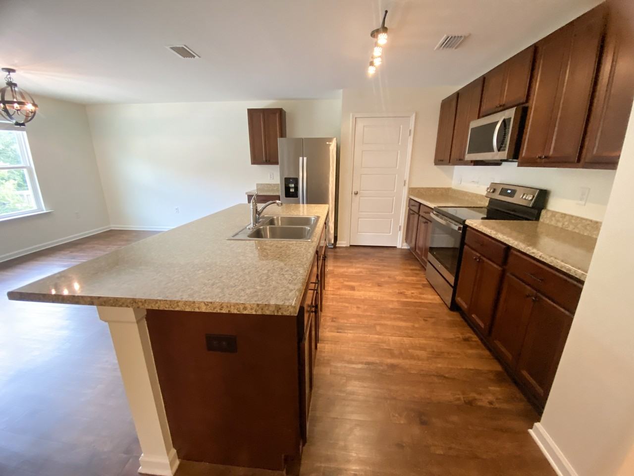 12239 Cressida Loop - Photo 5 of 26
