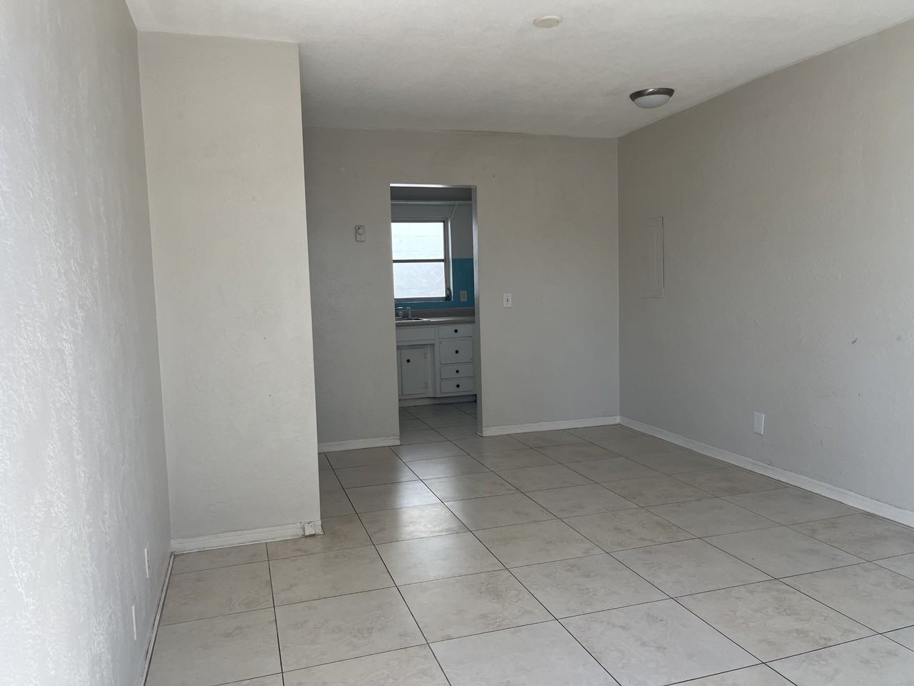 38479 6th Ave #2 - Photo 2 of 8