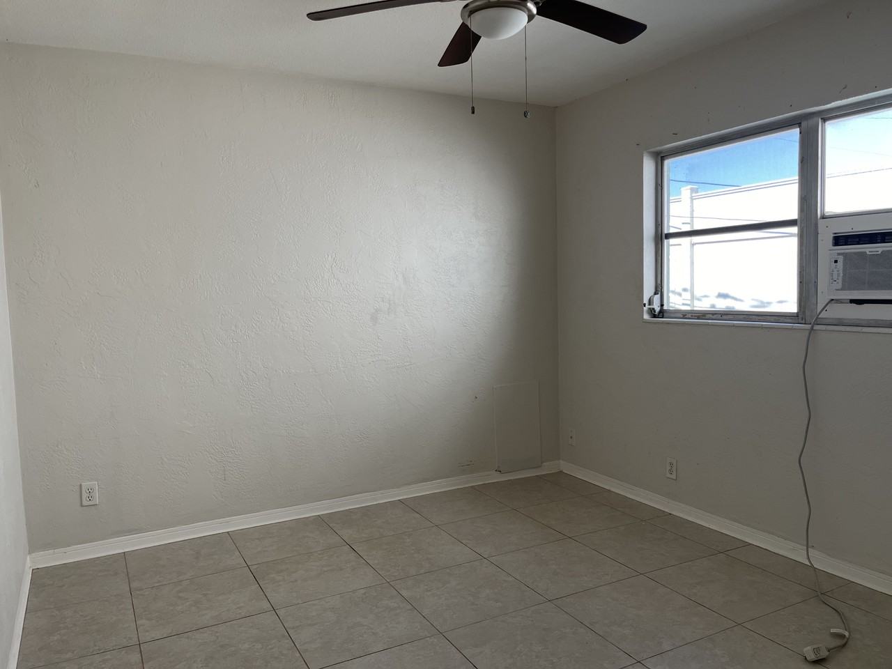 38479 6th Ave #2 - Photo 7 of 8