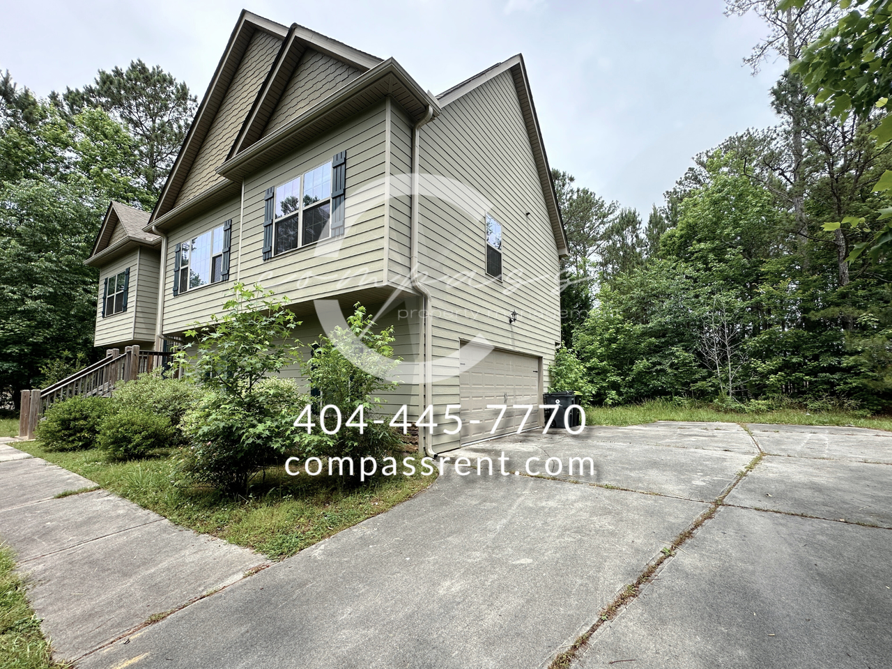 9465 Pebble Creek Ct - Photo 3 of 35