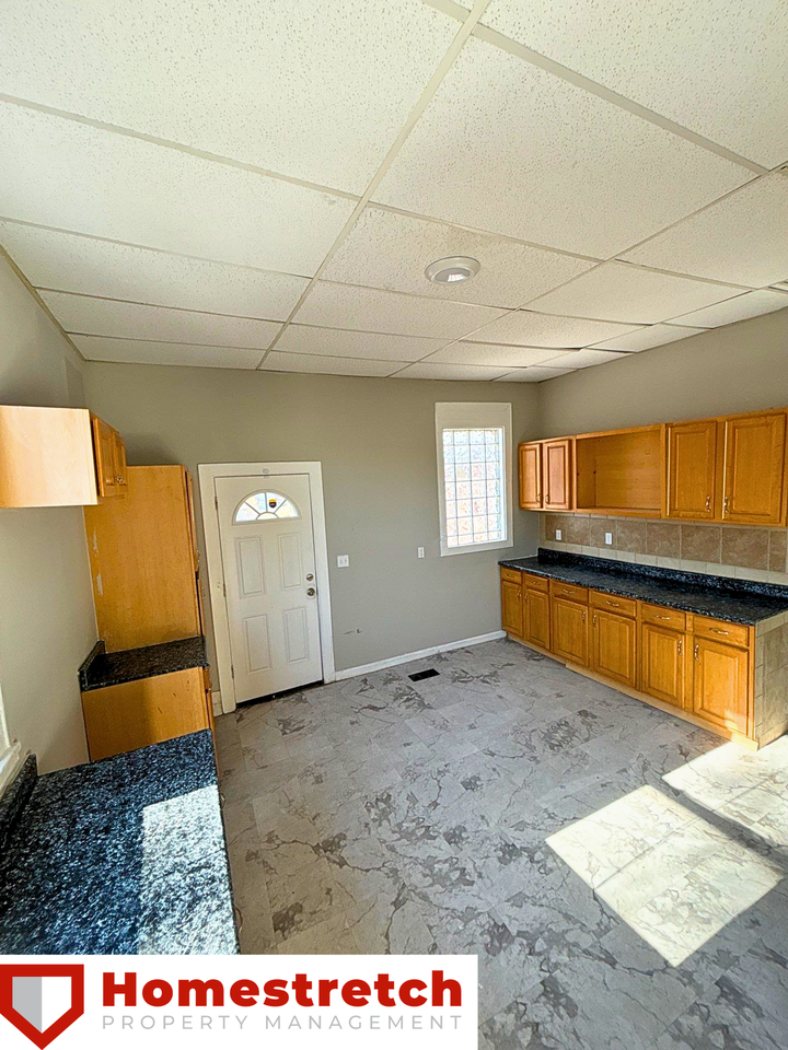 3741 Minnesota Ave - Photo 3 of 15